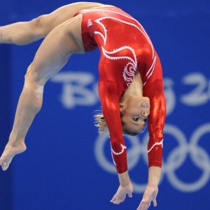 开云官网-王者归来！C罗替补登场导演逆转，快船主场沸腾，王者归来！C罗替补登场导演逆转，快船主场沸腾